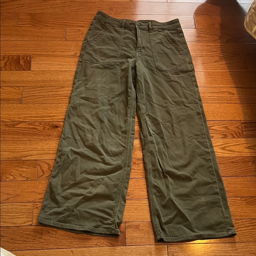 American eagle wide leg Pants size 8